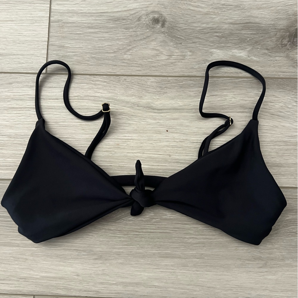 Skatie Black Halley Bikini Top